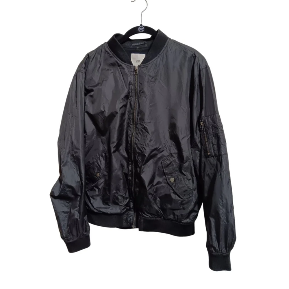 H&M Nylon Bomber Jacket with front Snap Flap Pockets, Inner Pocket Ribbed Hem